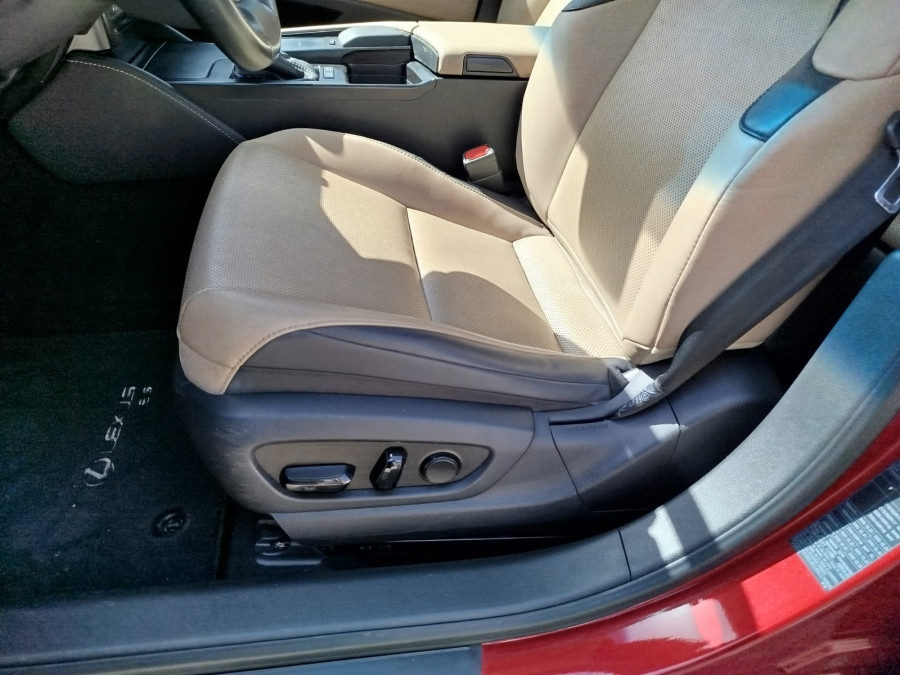 Imagen de Lexus ES