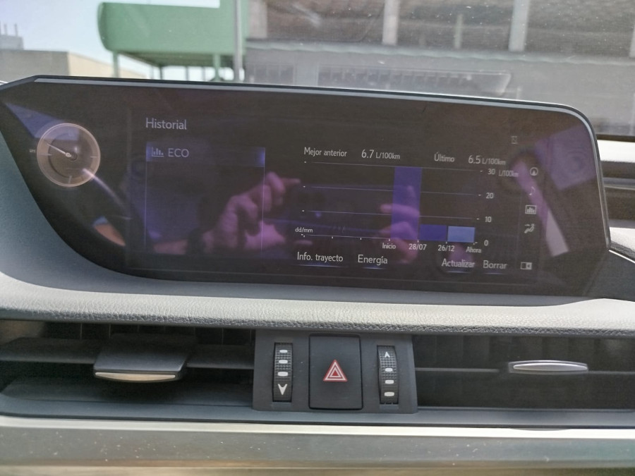 Imagen de Lexus ES