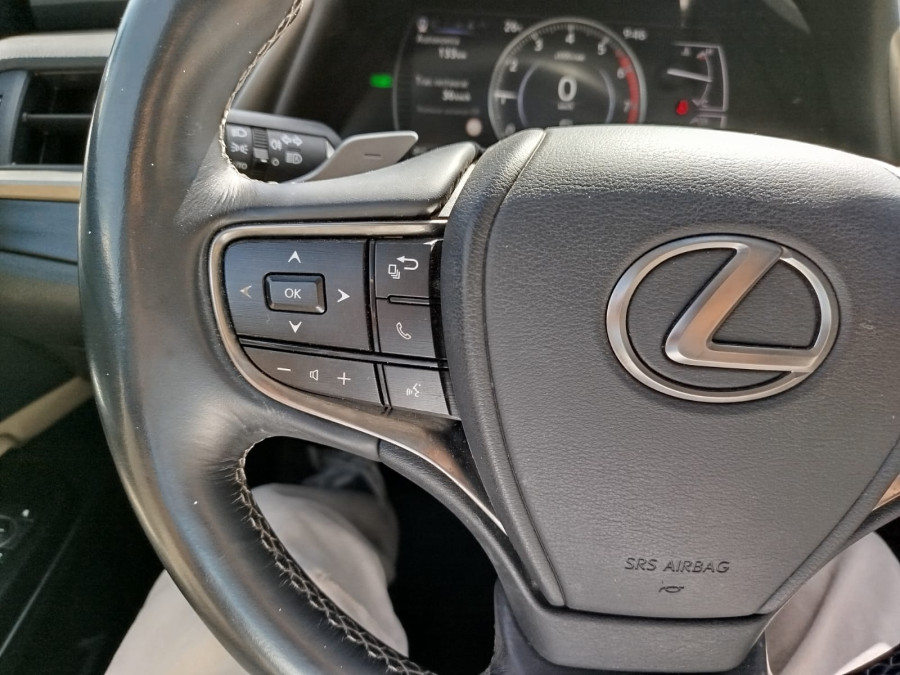 Imagen de Lexus ES
