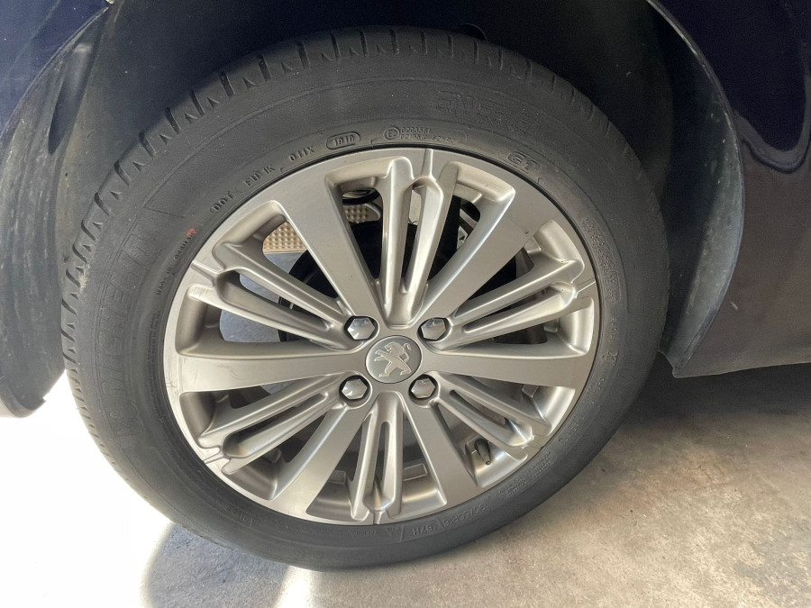 Imagen de Peugeot 208