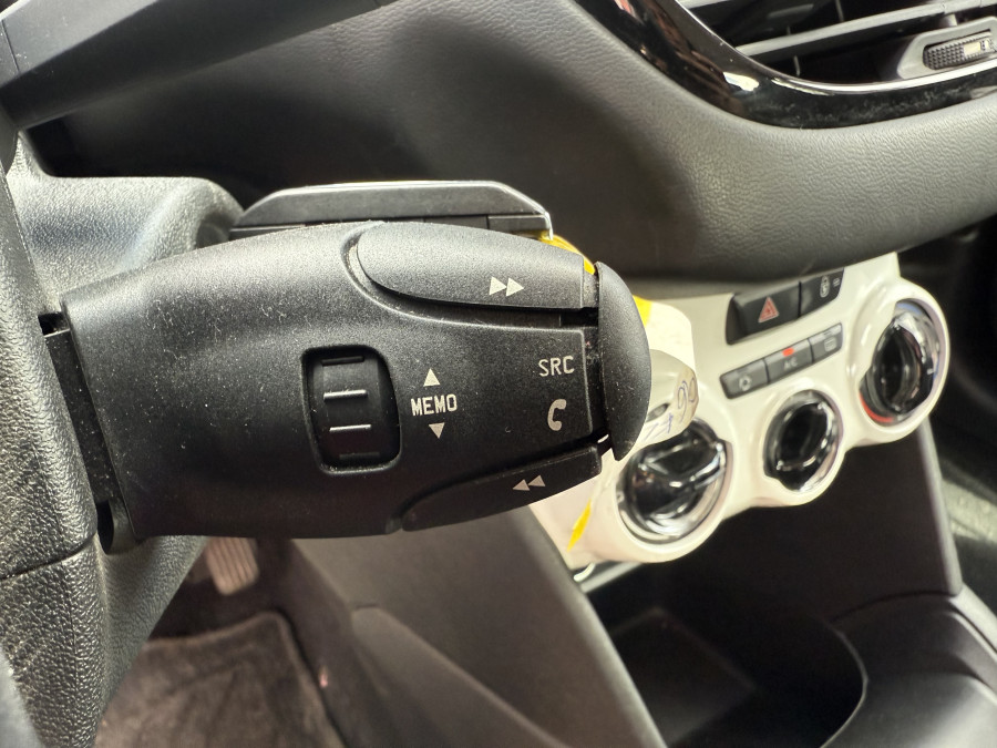 Imagen de Peugeot 208
