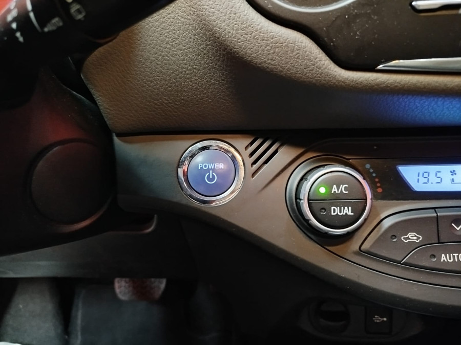 Imagen de TOYOTA Yaris