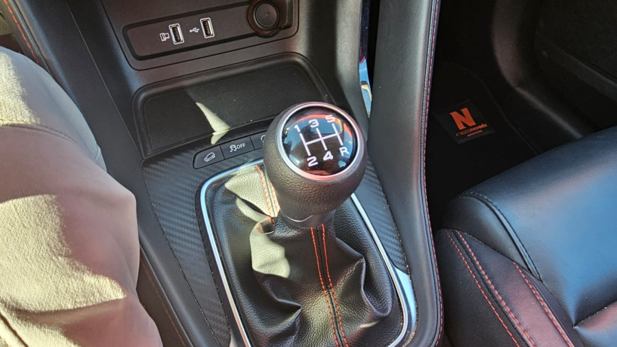 Imagen de Mg ZS
