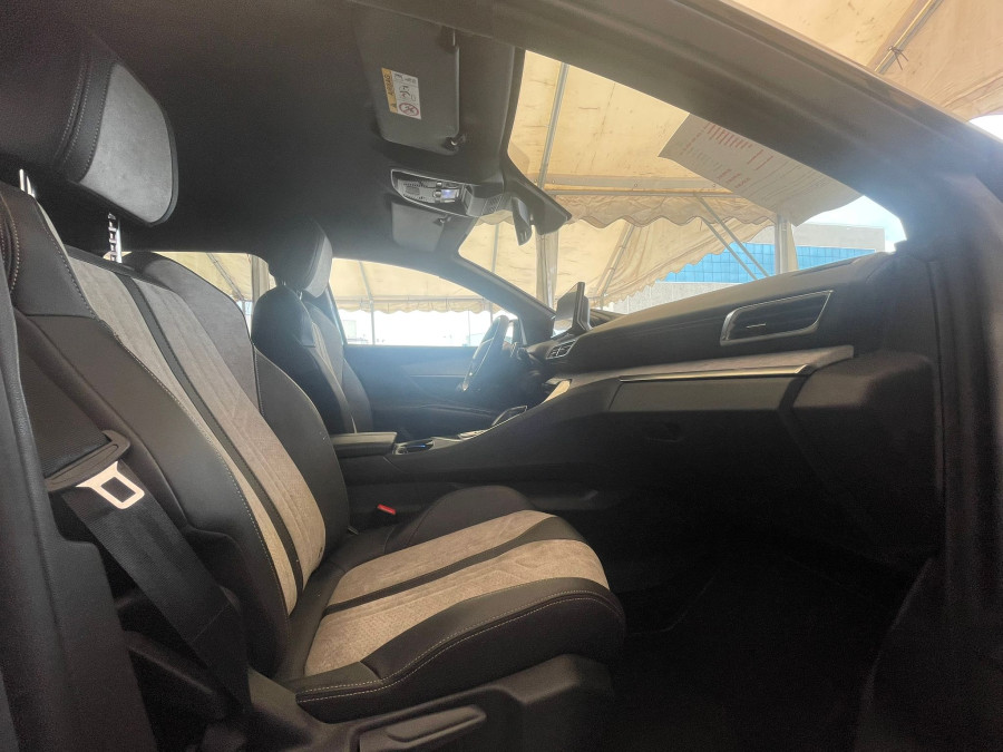 Imagen de Peugeot 3008 Hybrid
