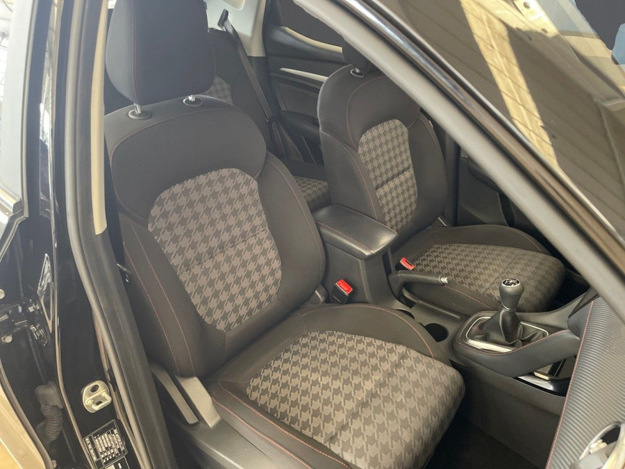 Imagen de Mg ZS