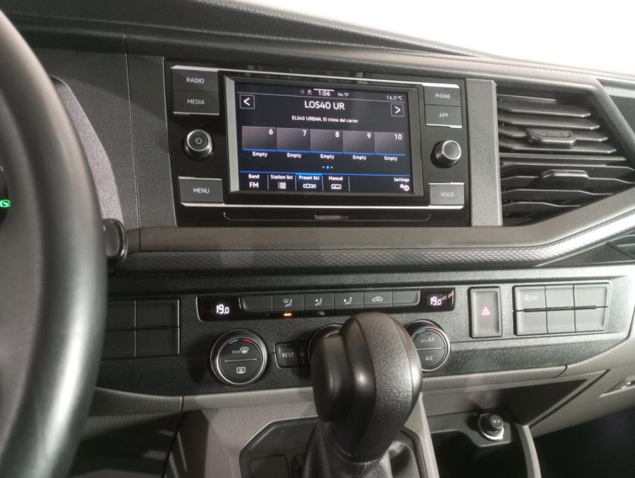 Imagen de Volkswagen Caravelle