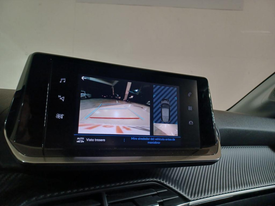 Imagen de Peugeot 208