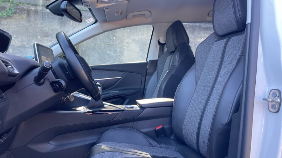 Imagen de Peugeot 5008