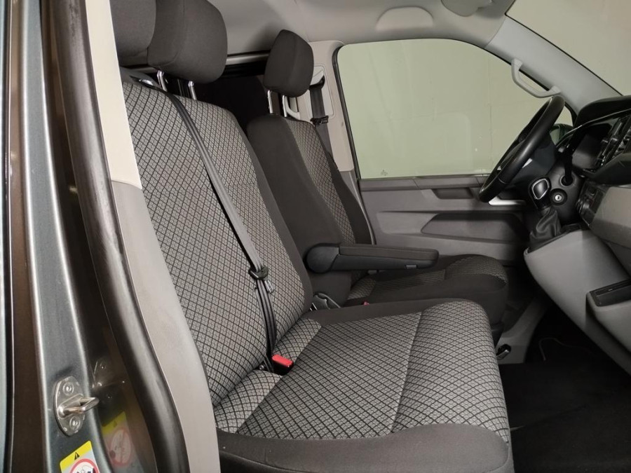 Imagen de Volkswagen Caravelle