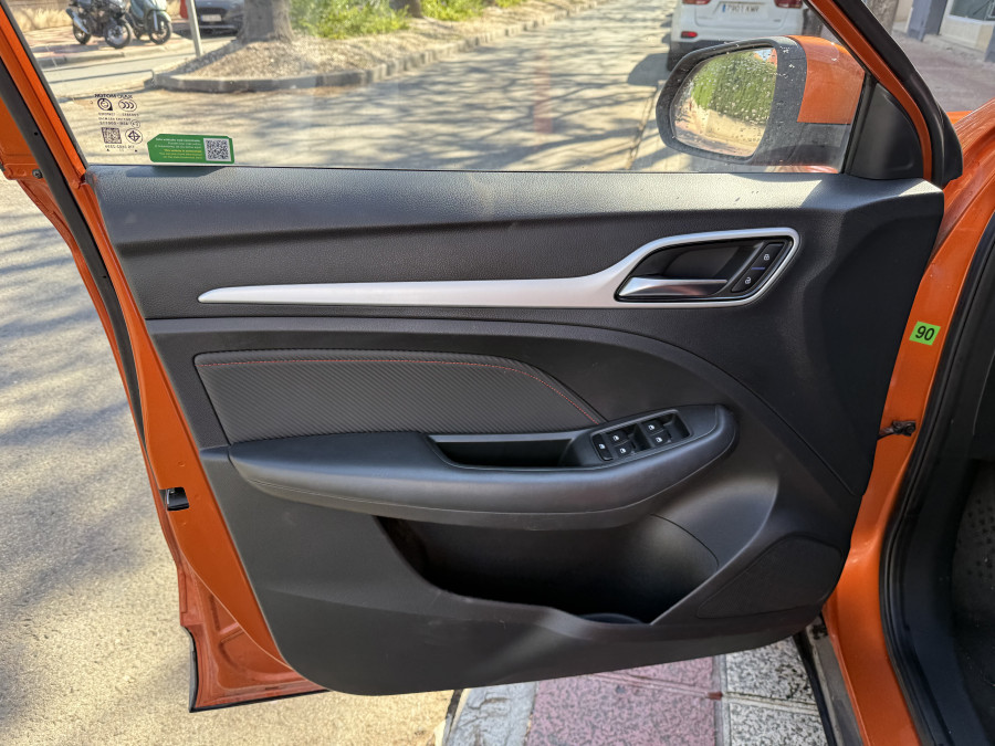Imagen de Mg ZS
