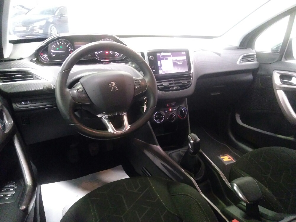 Imagen de Peugeot 2008