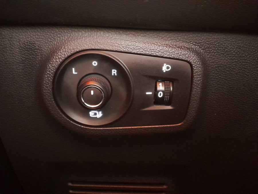 Imagen de Mg ZS