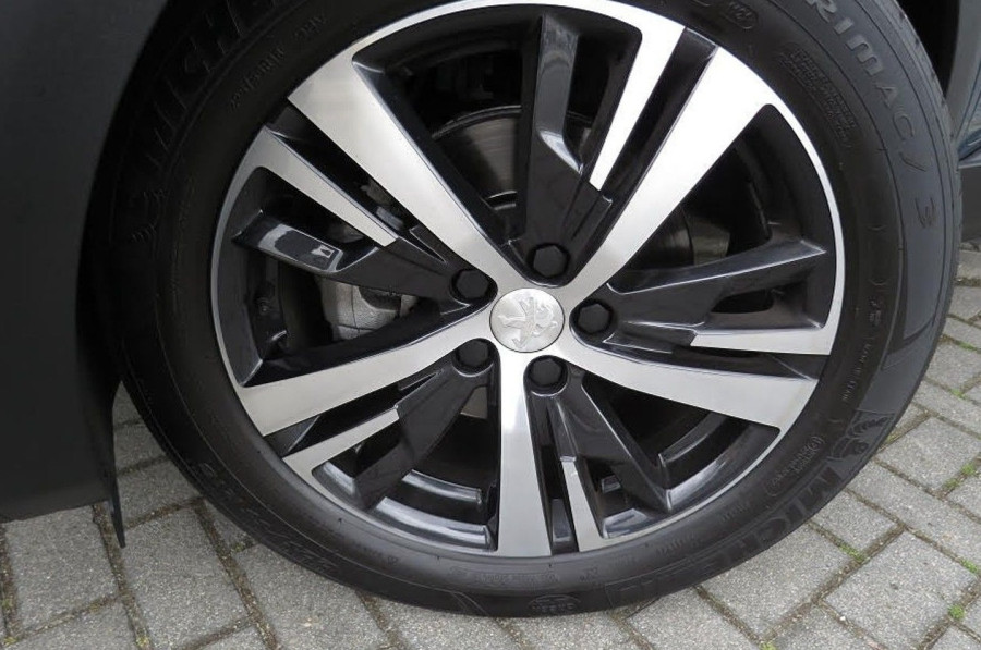 Imagen de Peugeot 5008