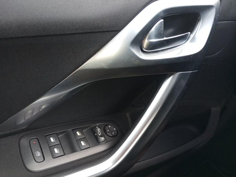 Imagen de Peugeot 2008