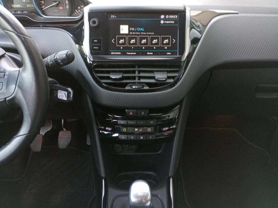 Imagen de Peugeot 2008