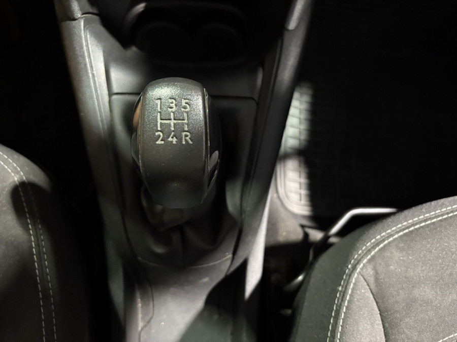 Imagen de Peugeot 208