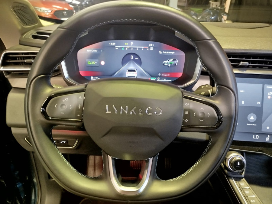 Imagen de lynk & co 01