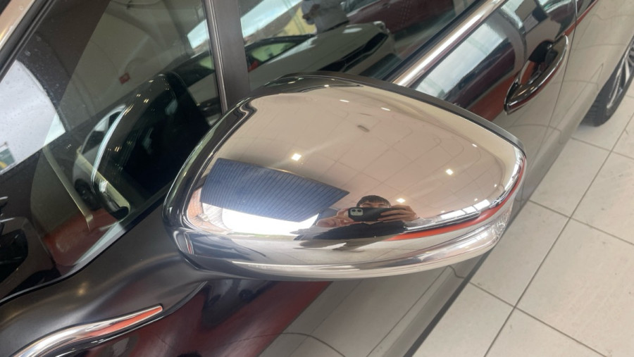 Imagen de Peugeot 208