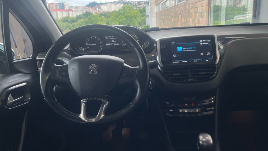 Imagen de Peugeot 208