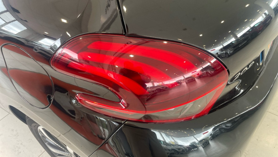 Imagen de Peugeot 208