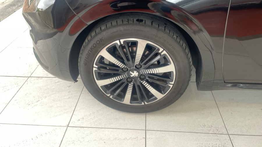 Imagen de Peugeot 208