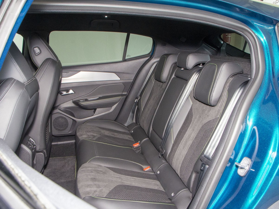 Imagen de Peugeot 408
