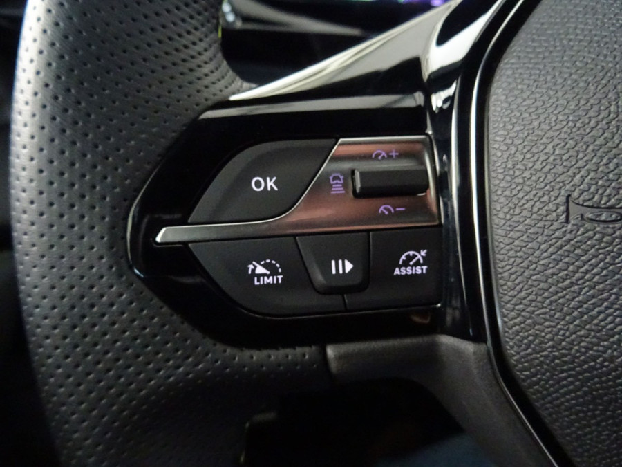 Imagen de Peugeot 408