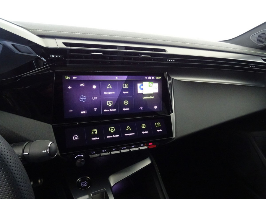 Imagen de Peugeot 408