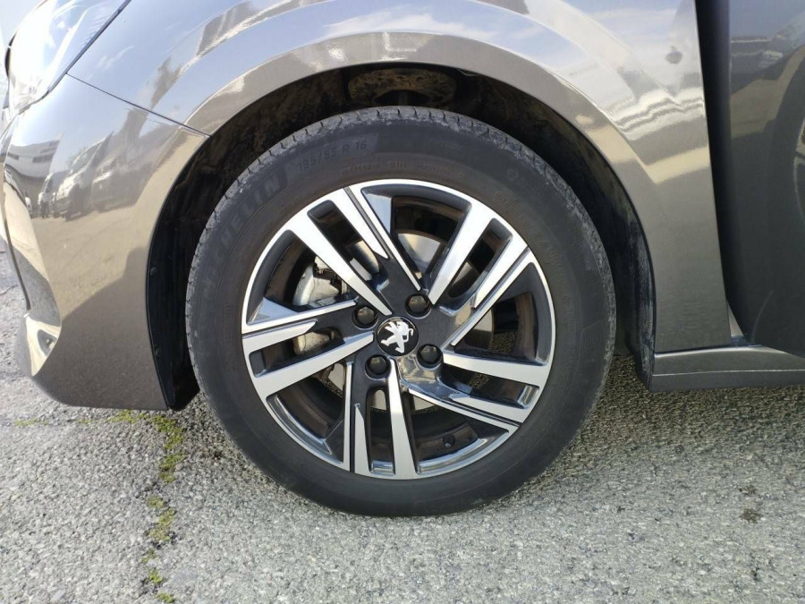 Imagen de Peugeot 208