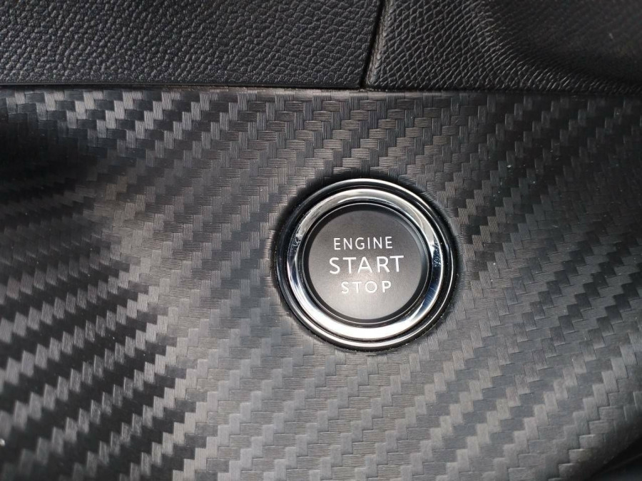 Imagen de Peugeot 208