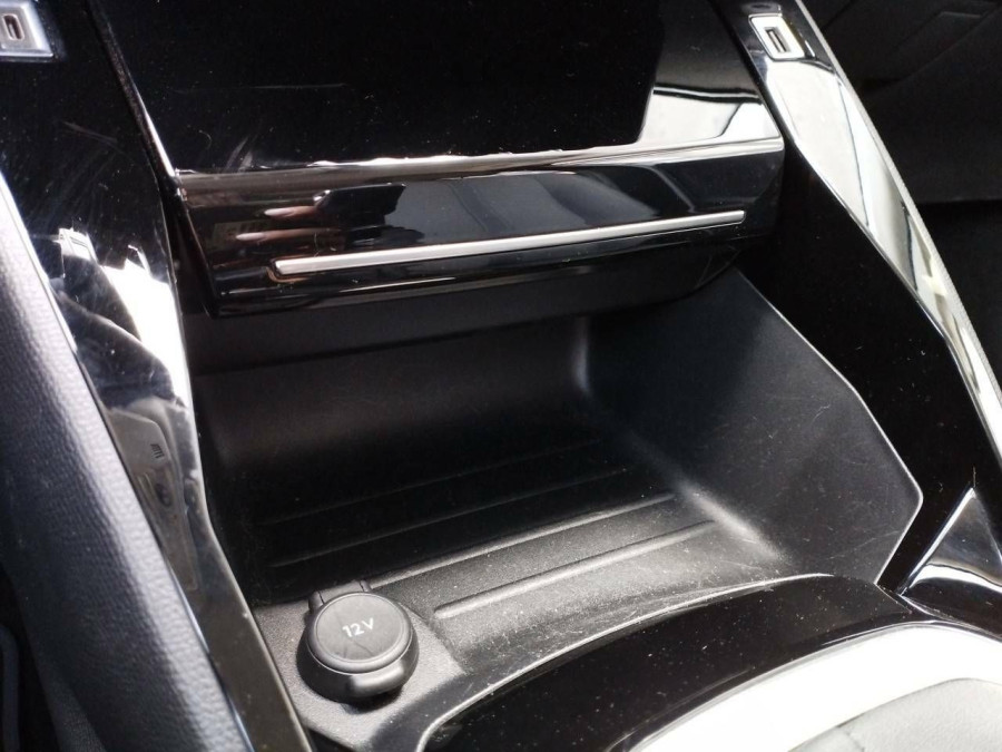 Imagen de Peugeot 208