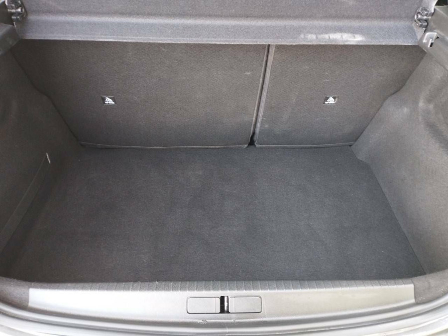 Imagen de Peugeot 208