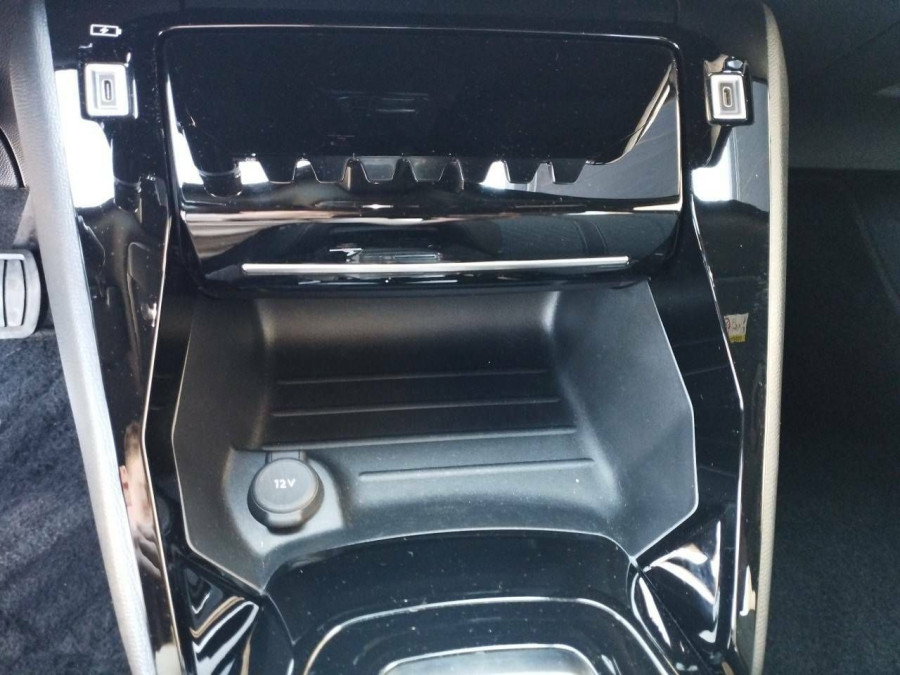 Imagen de Peugeot 2008