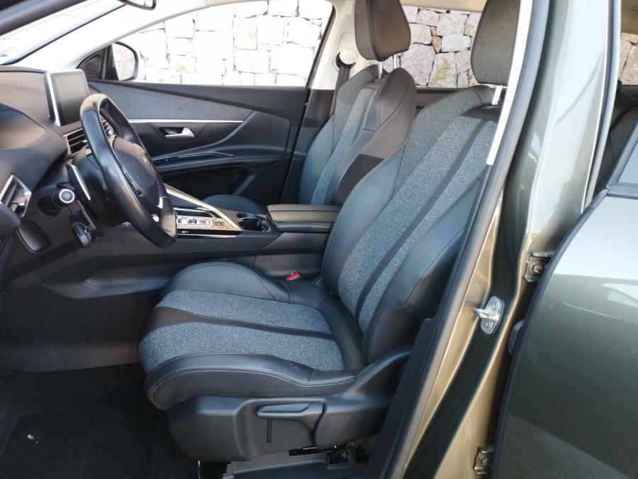 Imagen de Peugeot 5008