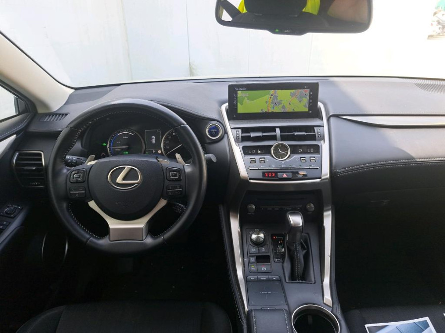 Imagen de Lexus NX