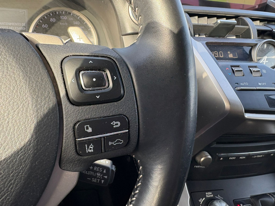 Imagen de Lexus NX