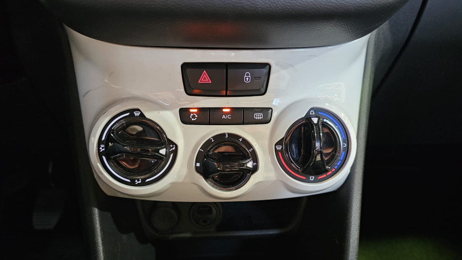 Imagen de Peugeot 208