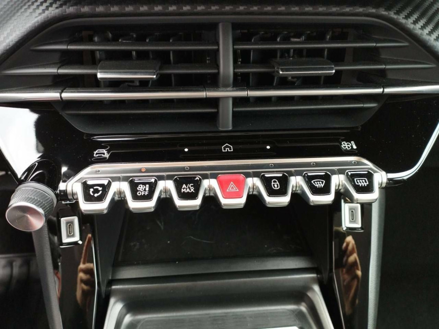 Imagen de Peugeot 208