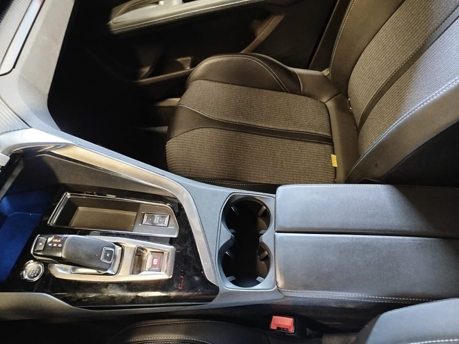 Imagen de Peugeot 3008
