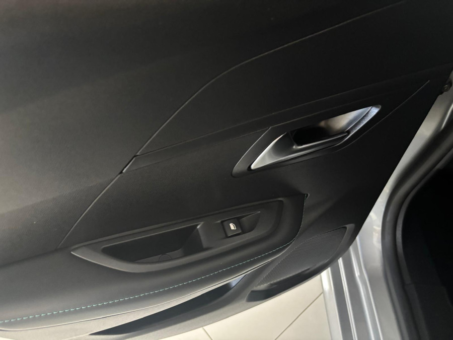 Imagen de Peugeot 208