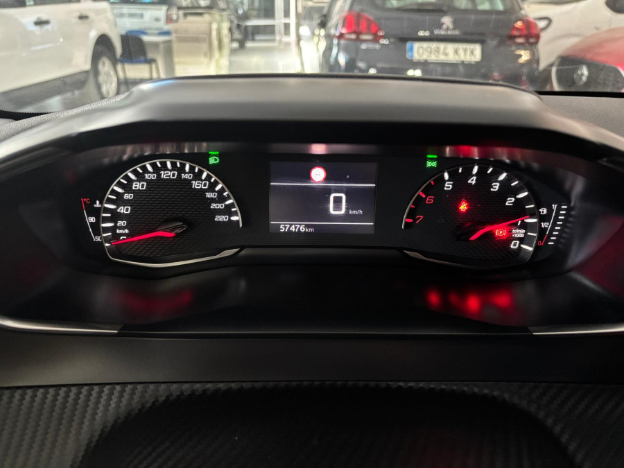 Imagen de Peugeot 208