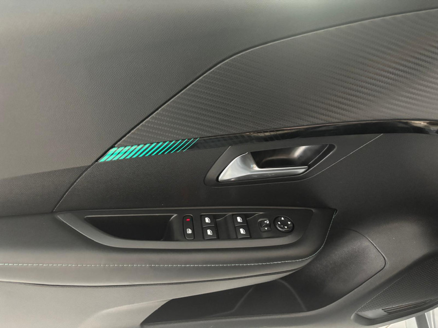 Imagen de Peugeot 208