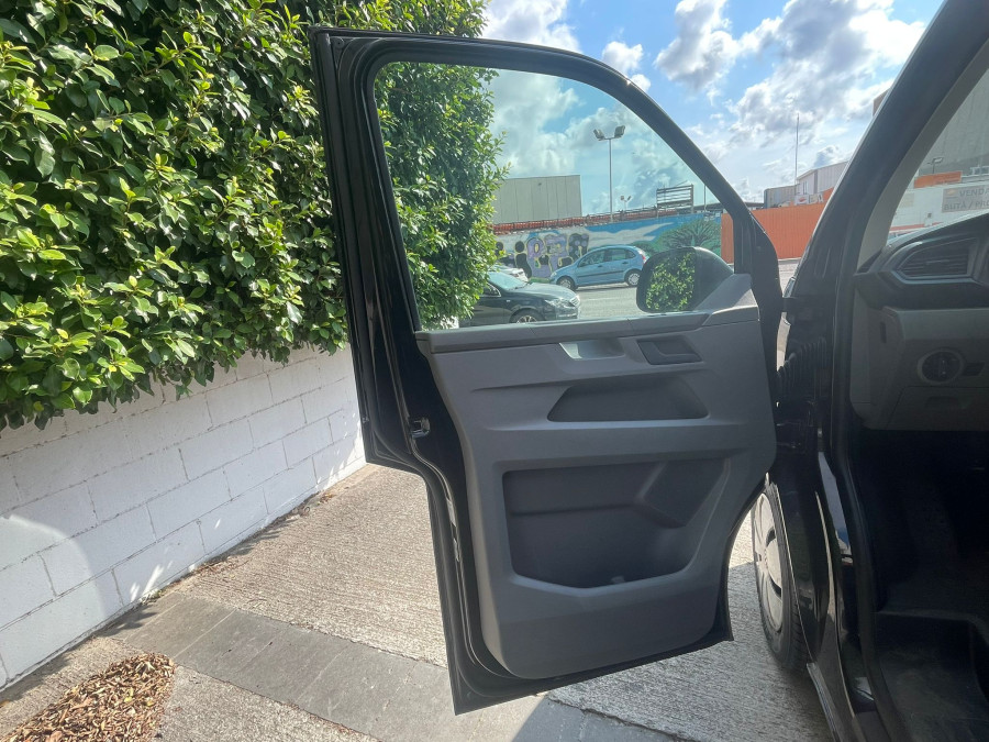 Imagen de Volkswagen Caravelle