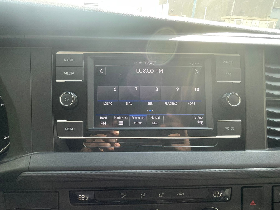 Imagen de Volkswagen Caravelle