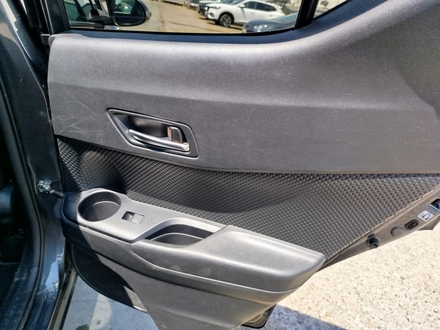 Imagen de TOYOTA C-HR