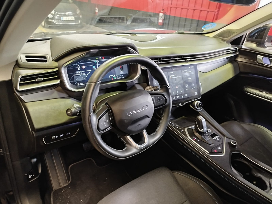 Imagen de lynk & co 01