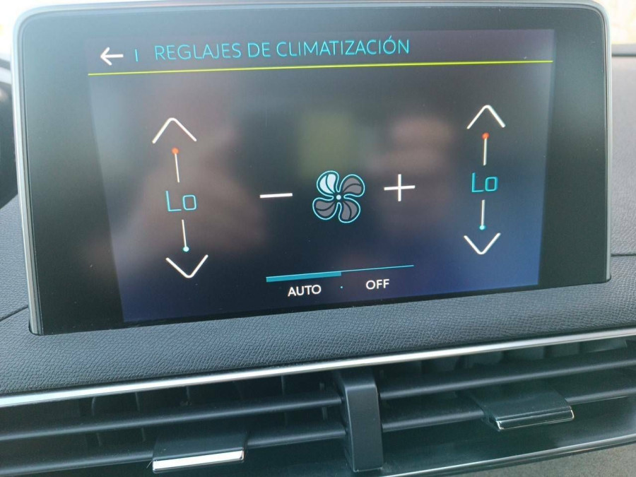 Imagen de Peugeot 3008