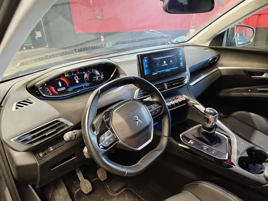 Imagen de Peugeot 5008