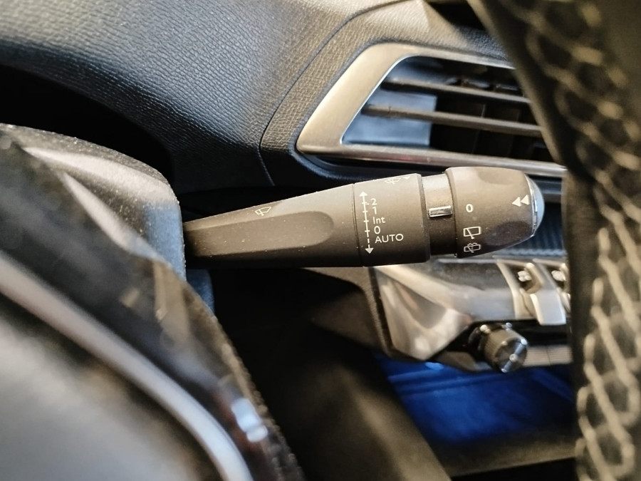 Imagen de Peugeot 5008