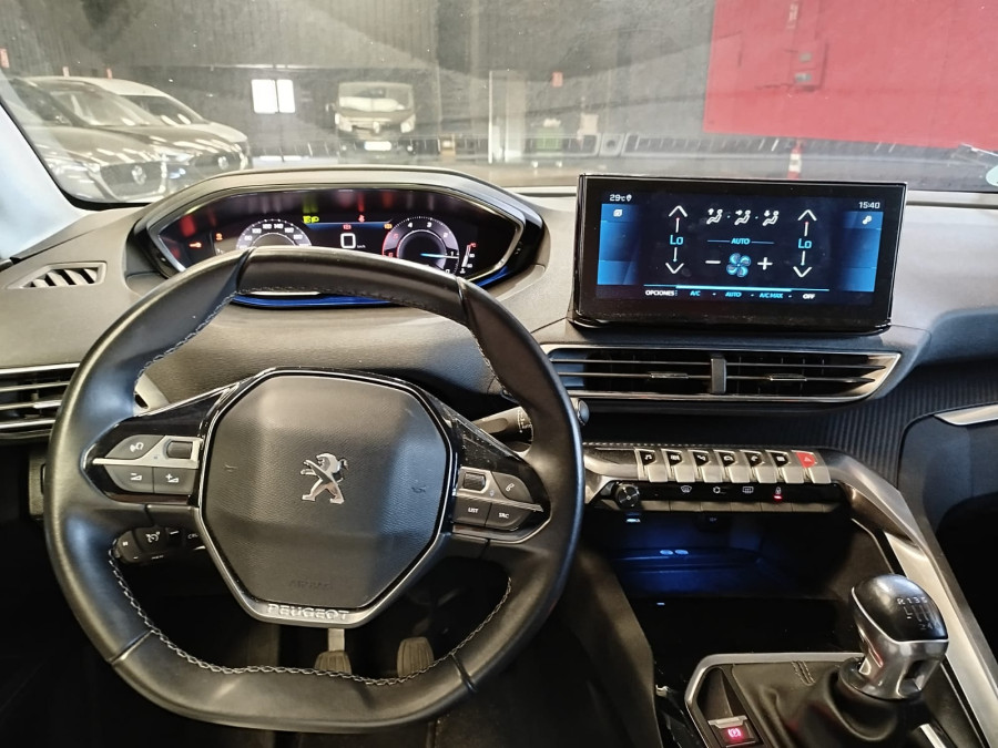 Imagen de Peugeot 5008